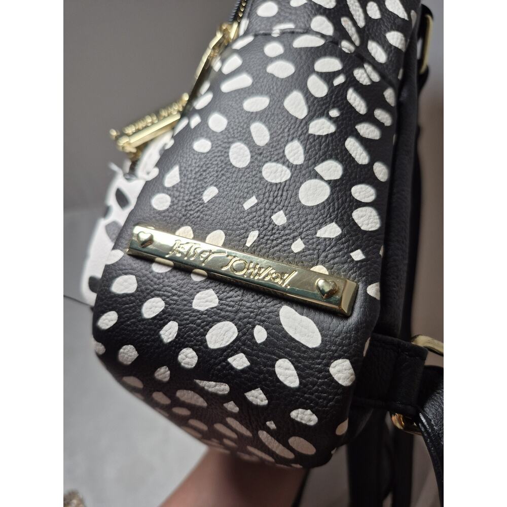 š„ Betsey Johnson Mini Backpack Kitsch Dalmation Dog - Picture 8 of 8